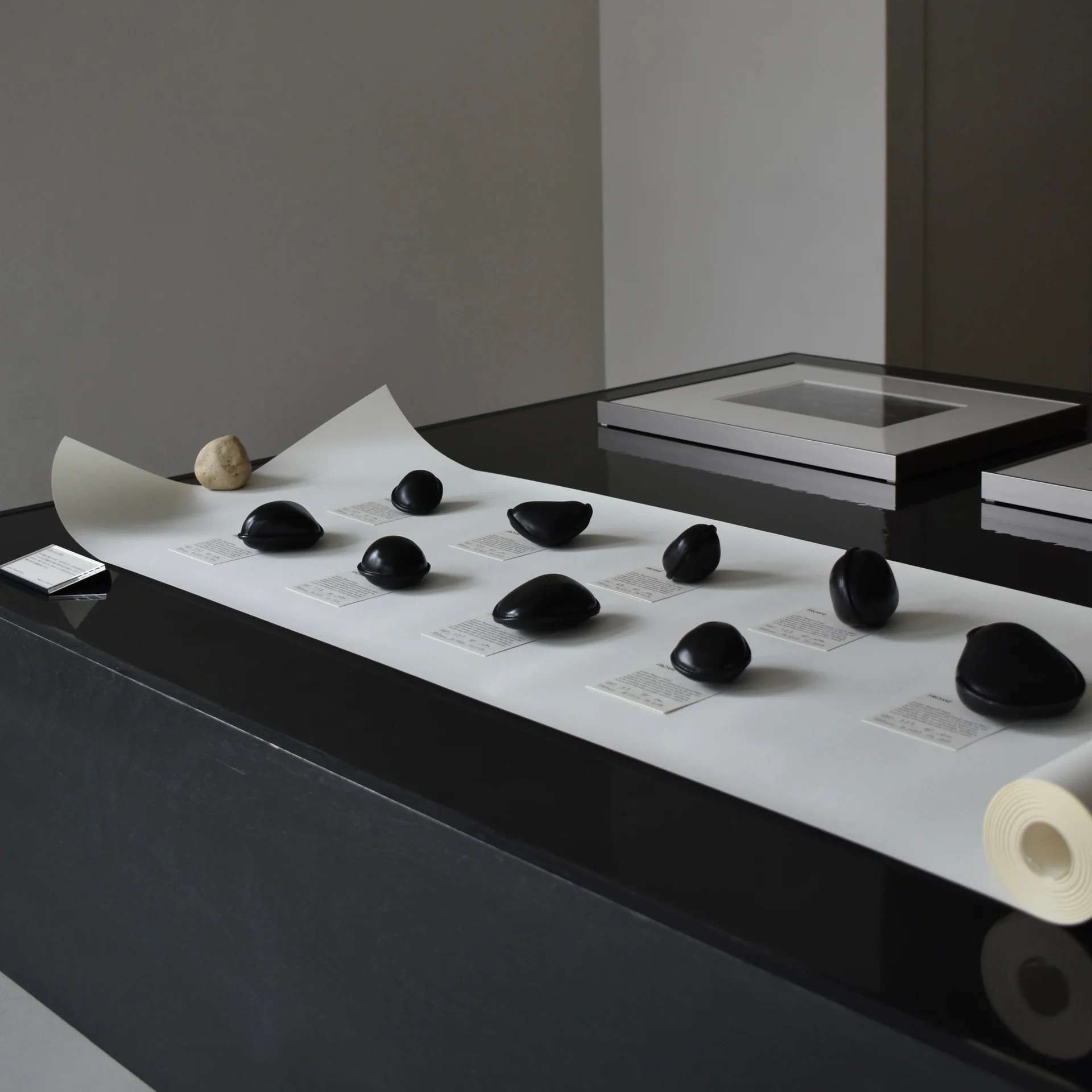 POP-UP SHOP "Unseen" 1