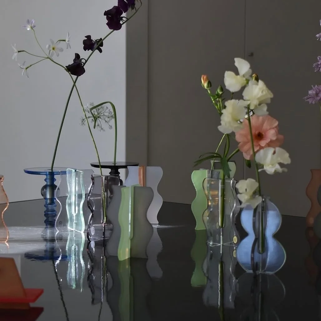 the vase show 1