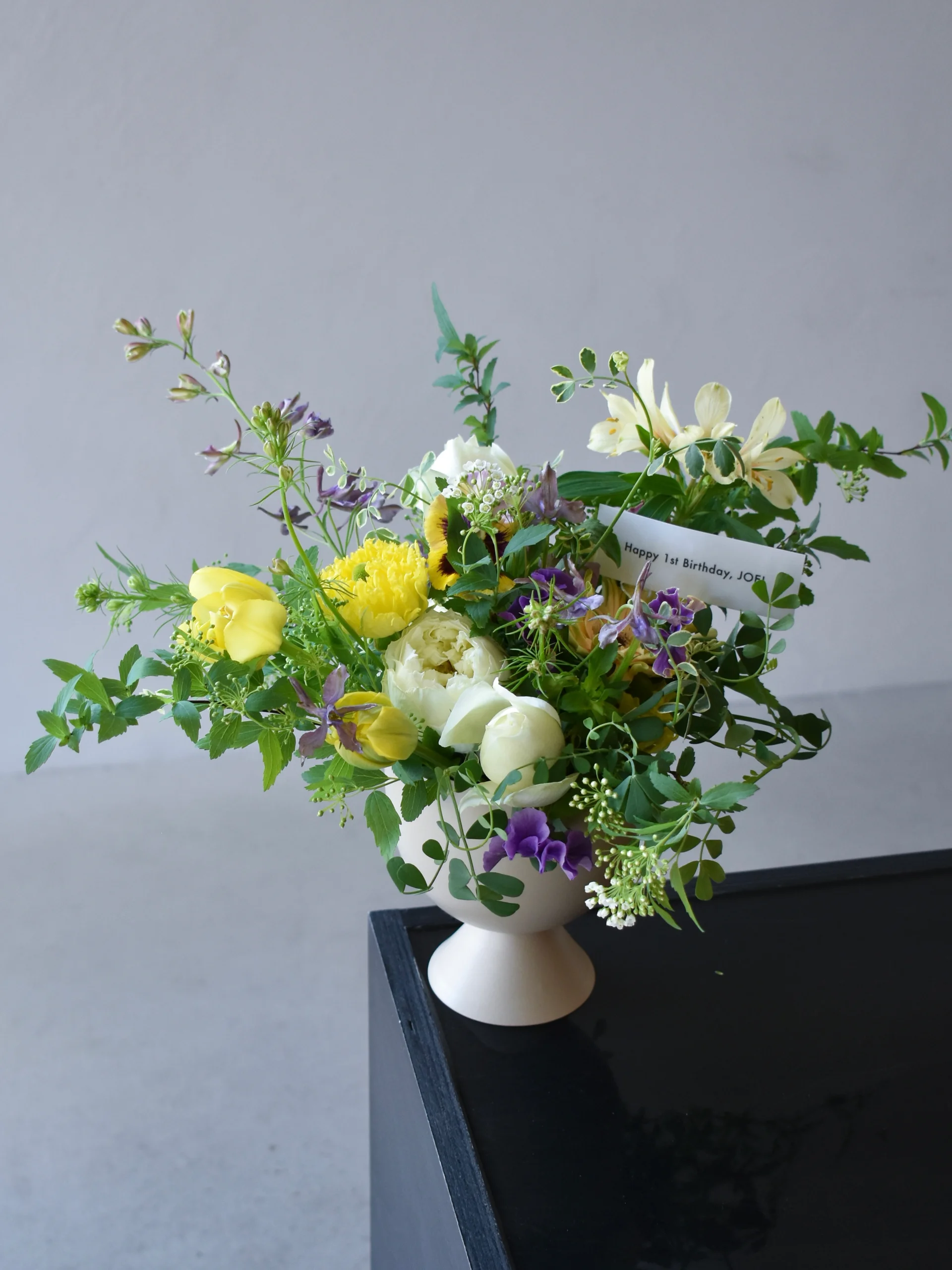 Arrangement - round