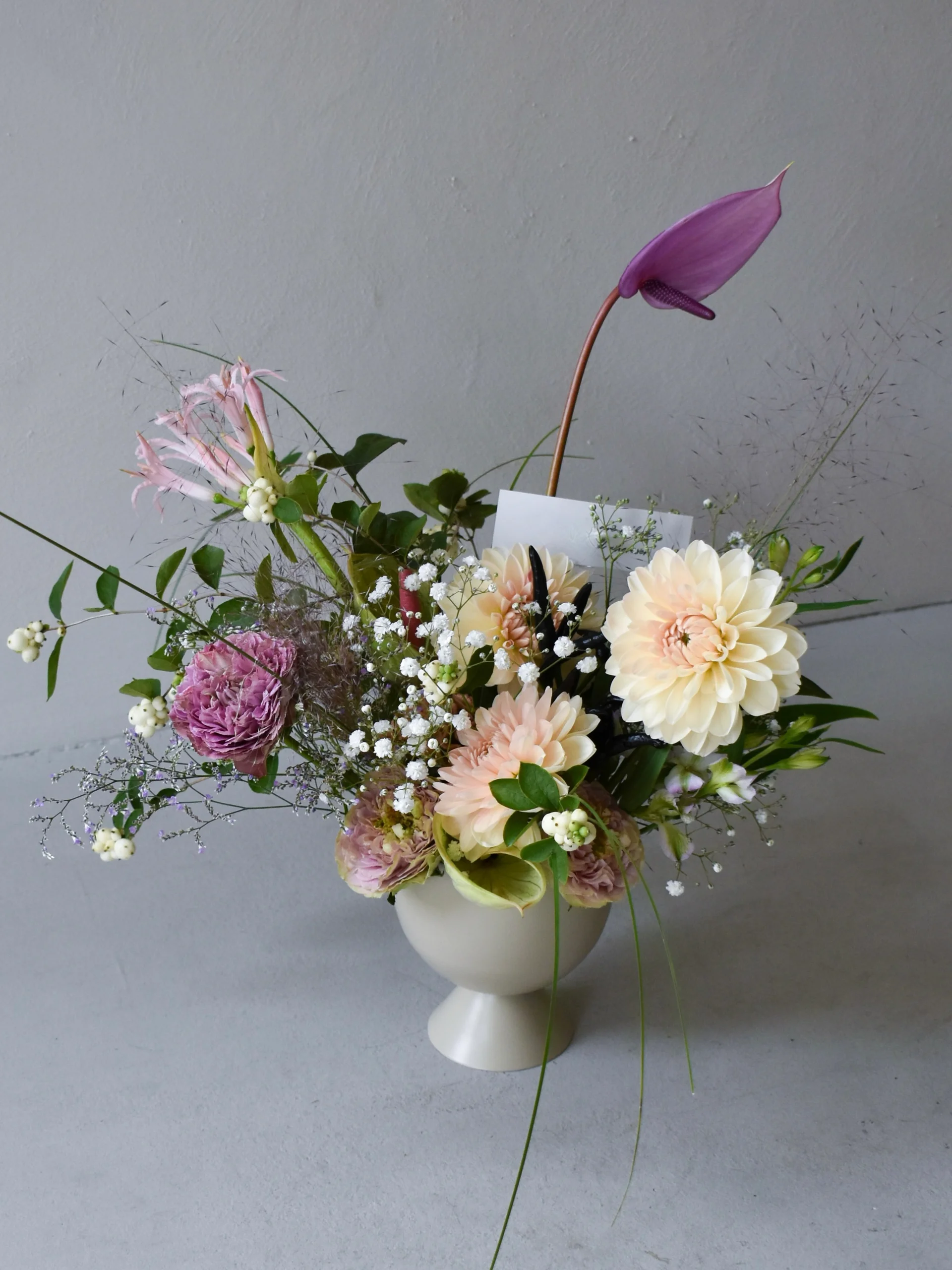 Arrangement - round
