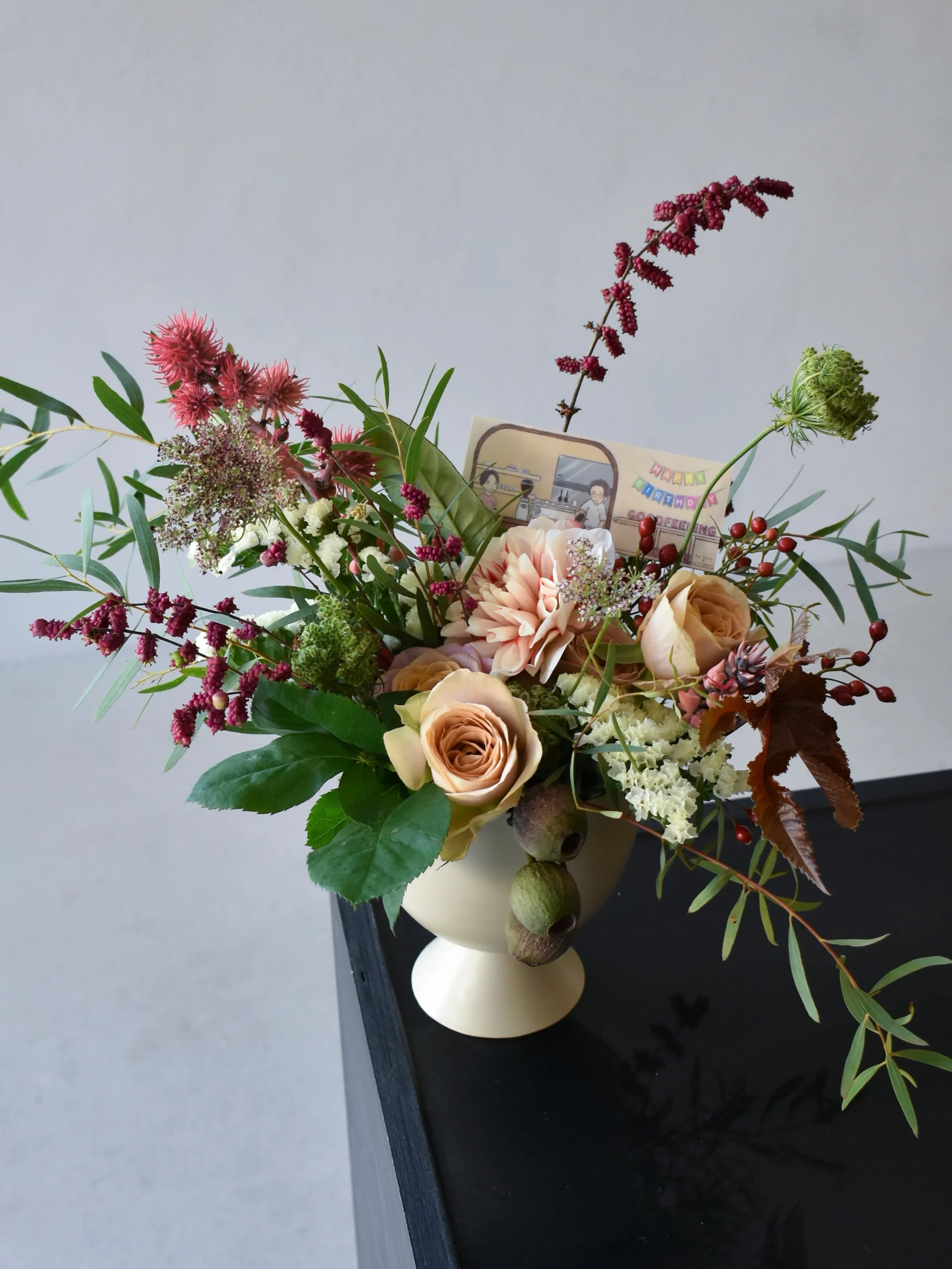 Arrangement - round